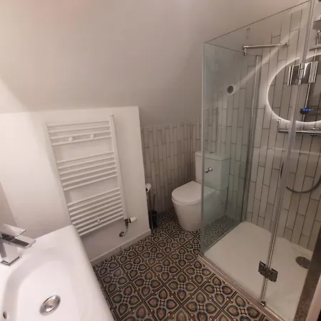 Ensemble Des De La Roche Pointue - Jacuzzi - - Domaine Διαμέρισμα *
